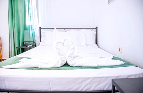 Heraklion Apartment | Minimal Studio near City Center