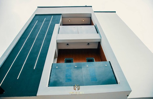 Igbobi Apartment | Minimalist Akoka Studio Near Unilag