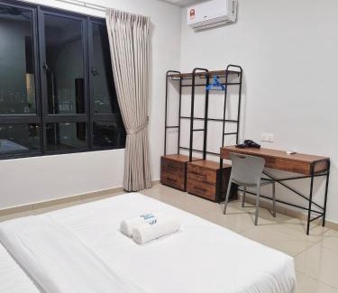 Melayu Apartment | Minimalist Dual-Key Stay 4BR at Farlim Penang by BNB4U