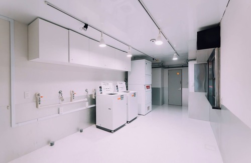 Minami Apartment | Minimalist Loft 902