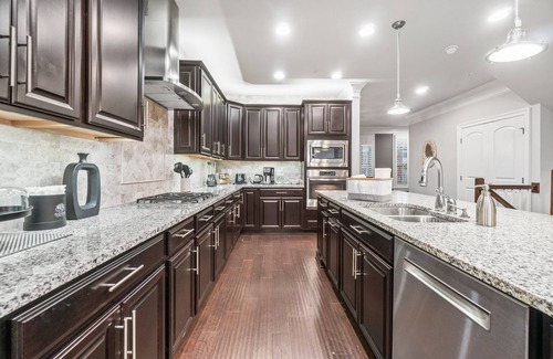 Arnold House | Mins to Annap; Luxury Townhome