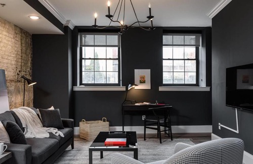 Near Southside Apartment | Mins to Downtown, Ballpark, Arch with Free Parking, W&D - Zencity at Bordeaux