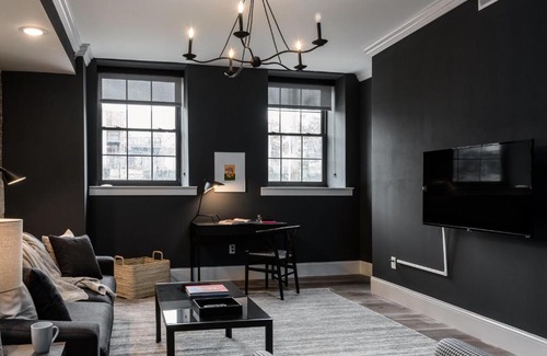 Near Southside Apartment | Mins to Downtown, Ballpark, Arch with Free Parking, W&D - Zencity at Bordeaux