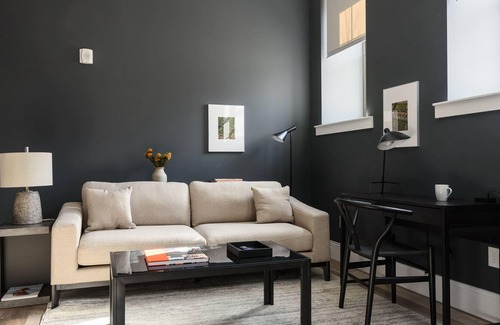 Near Southside Apartment | Mins to Downtown, Ballpark, Arch | Free Parking + W&D | Zencity at Bordeaux