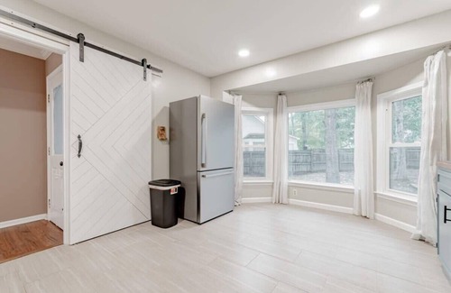 Irmo House | Mins to Lake Murray & Downtown - The Settle-Inn