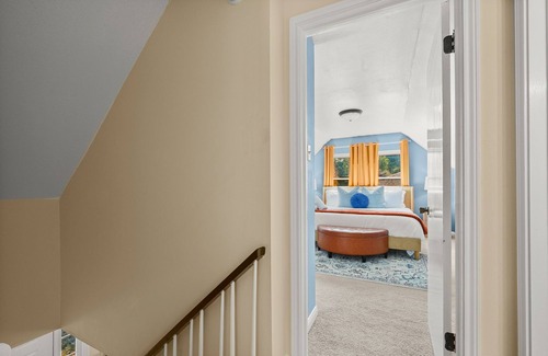 Mid City South House | Mins to LSU Campus | Private Pool | Hot Tub | BBQ