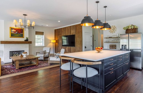 Washington House | Mint Cottage at Little Washington - a modern, spacious retreat with a view