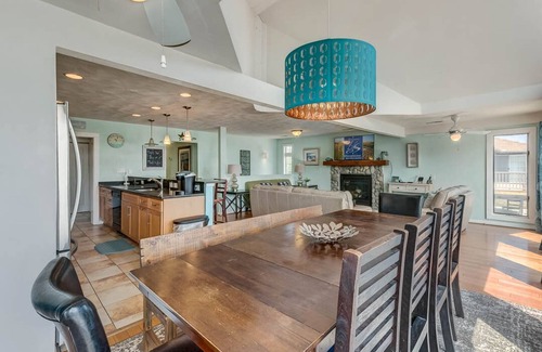 Sandbridge House | Mint to Be | 450 ft to the beach | Private Pool, Hot Tub, Dog Friendly