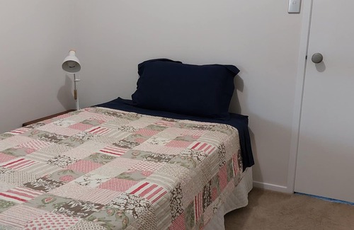 Torbay House | Minutes walk to 2 beaches. No cleaning fees. 7th night free on longer stays.