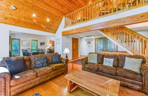 McHenry Ski Chalet | Mirabella Eclano