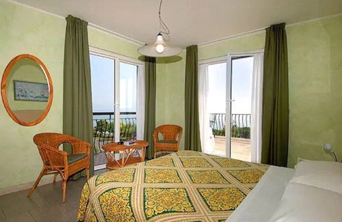 Colombare Hotel | Mirabello