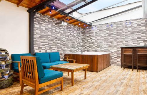 El Poblado Apartment | Miracle