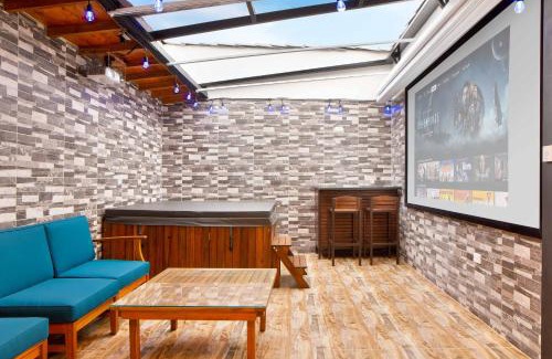 El Poblado Apartment | Miracle