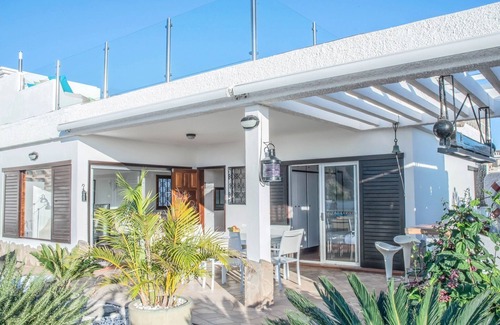 Palm-Mar Villa | Mirador de Palm-Mar, outdoor Jacuzzi, Ocean Sunset views,1Gb WiFi
