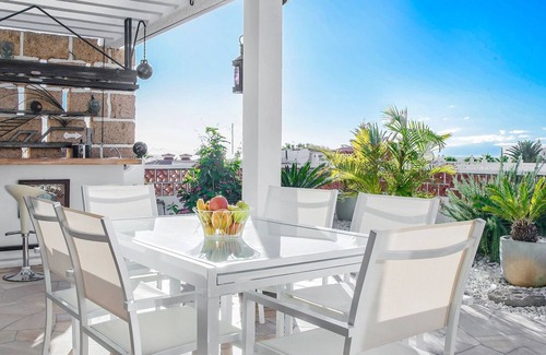 Palm-Mar Villa | Mirador de Palm-Mar, outdoor Jacuzzi, Ocean Sunset views,1Gb WiFi