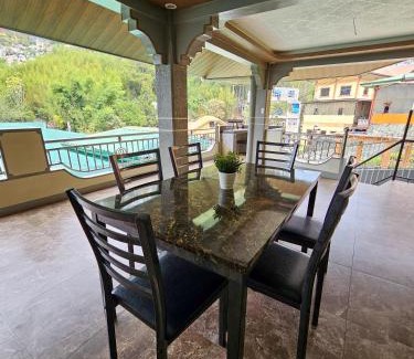 Baguio House | Mirador Modern House - Walking distance to Lourdes Grotto