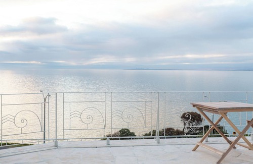 Frankston South House | Miramare By The Bay - Spectacular Panoramic views