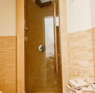 Rocca Ripesena House | Misia Resort