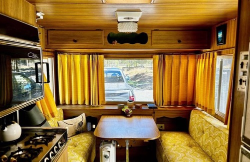 Rickreall House | Miss Darlene the Time Machine awaits! So cozy and comfortable!!