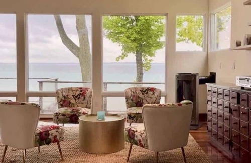 Traverse City House | Mission Point 6BR Gem | Bay Views, Private Beach