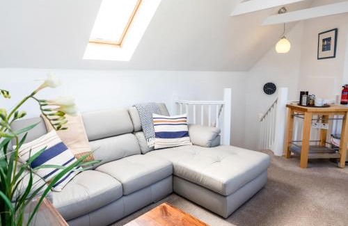 Bamburgh Apartment | Mistletoe Cottage