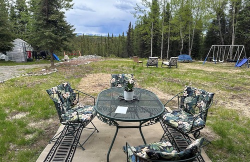 Sterling Apartment | Misty Mountain View - Sterling Two Bedroom Apartment