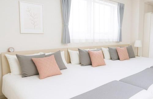 Shinagawa Apartment | Miu Hotel Togoshi Ginza - Festival Vibes Every Day with Easy Access to Landmarks, Bullet Train & Airports