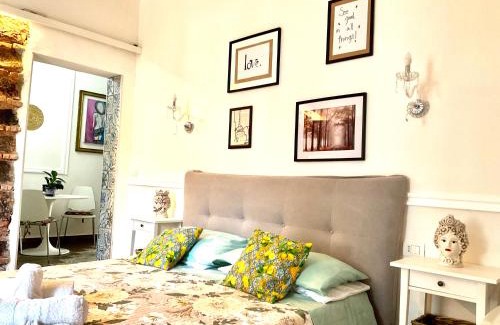 Old Town House | Mizzicahome SoleMare Catania