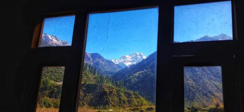 Kullu Apartment | MJ cafe and homestay