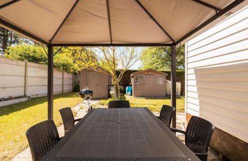 St-Georges-de-la-Riviere House | Mobile Home - 700m de la plage