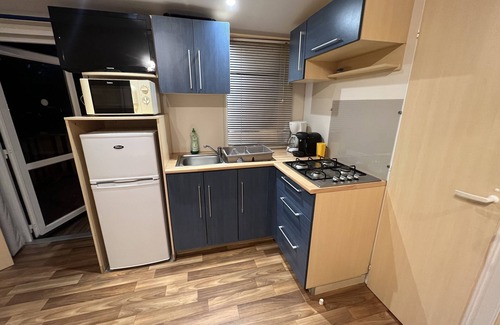 Saint-Cheron House | Mobil Home 2