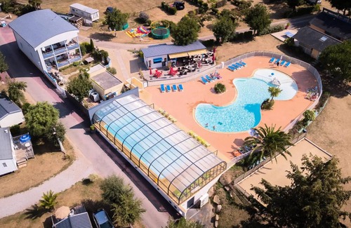 Combrit House | Mobil-home | Comfort | 2 Bedrooms | 4/6 pers. | Raised uncovered terrace