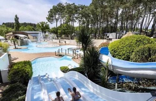 Crach House | Mobil-home | Premium | 3 Bedrooms | 6/8 persons | Raised terrace