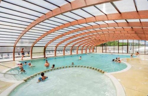 Saint-Jacques Villa | Mobile-home 6 personnes dans camping avec piscine - accès direct plage - MADEN
