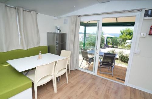 Cres House | Mobile Home in Cres near Pebble Beach
