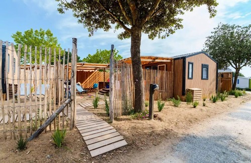 Asserac House | Mobile-home Premium Côté Sable 4 Rooms 6 People + TV