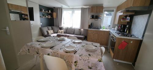 Vias House | Mobilhome 6-8 pers - 3 ch - 1 sdb - Parc Aquatique
