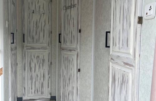 Saint-Romain-sur-Cher House | Mobilhome privé 10 min zoo de beauval /château de la vallée de la Loire