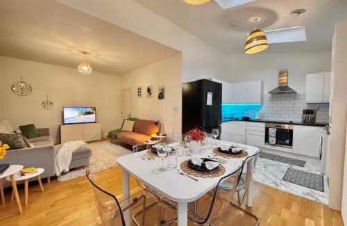 Tokyngton Apartment | Modern 1-Bed Apt 30min to Central London & Parking