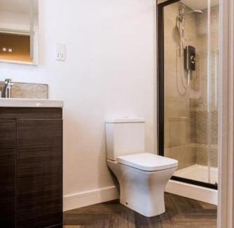 Welford Apartment | Modern 1-Bed Studio 4D Close to Royal Infirmary & DMU