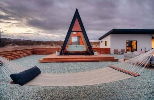 Landers House | Modern 1-bedroom studio with peaceful mountain views, firepit, pool and hot tub.
