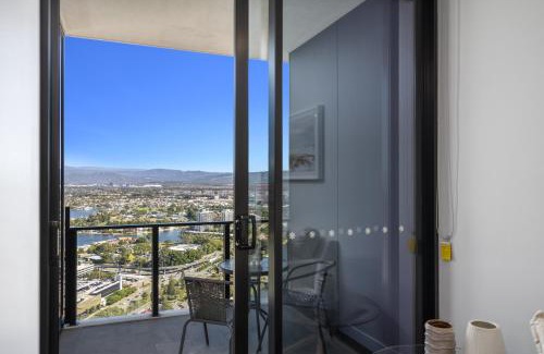 Broadbeach Apartment | Modern 1 Bedroom Unit at The Casino - NO PARKING - Q Stay