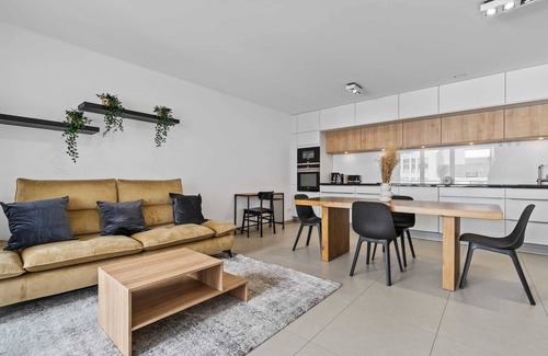 Cessange Apartment | Modern 1-BR Apartment with Balcony in Cessange