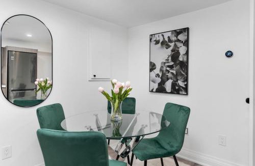 Parkdale House | Modern 1-BR Condo with Parking in Downtown Toronto