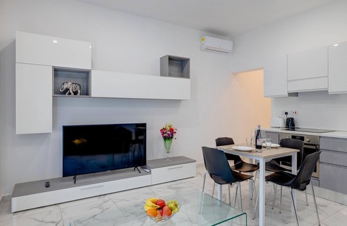 Gzira Apartment | Modern 1BR Apartment Central Location