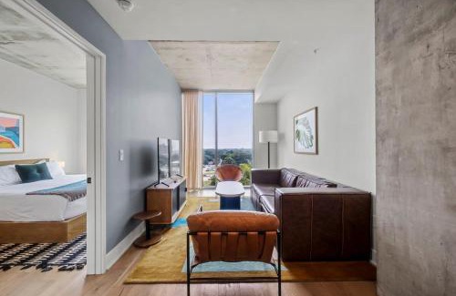 Rainey Street Historic District House | Modern 1BR Condo on Rainey St with Pool and Views