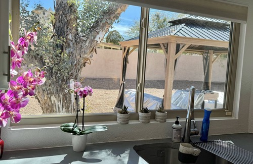 Tucson House | Modern 2 bed/2bath house off Orange Grove & I-10 with Alarm/Wifi/PETS welcome