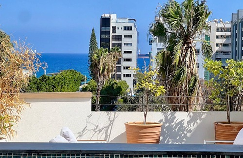 Historical Center Apartment | Modern 2-bedroom apartment in the heart of Limassol with WiFi, AC