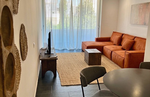 Historical Center Apartment | Modern 2-bedroom apartment in the heart of Limassol with WiFi, AC