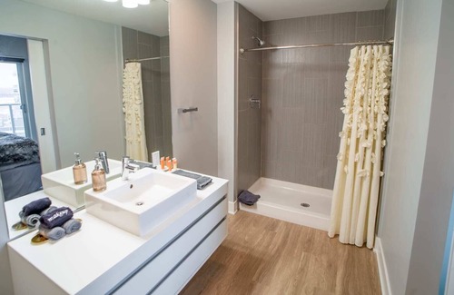 Downtown Apartment | Modern 2 BR with Balcony in GR Entertainment District